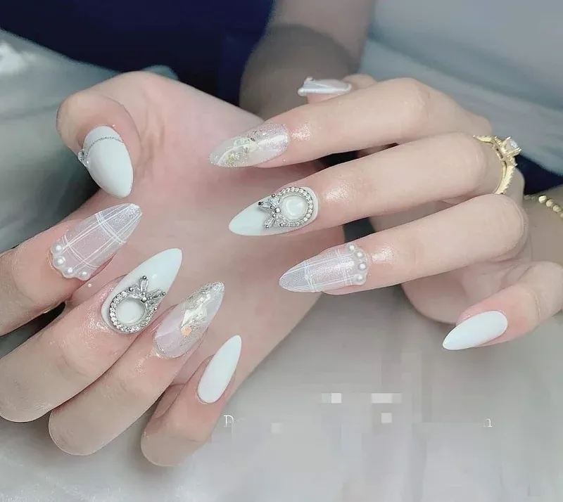 Tuyển tập 100+ nail cô dâu đẹp nhất
